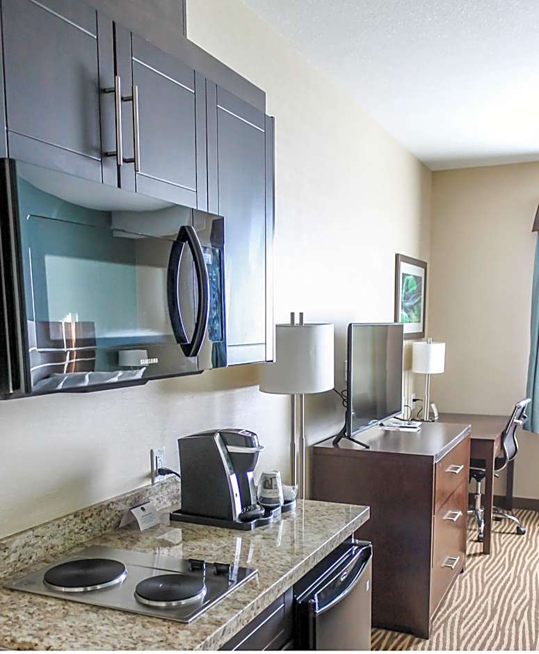 Best Western Plus Moosomin Hotel