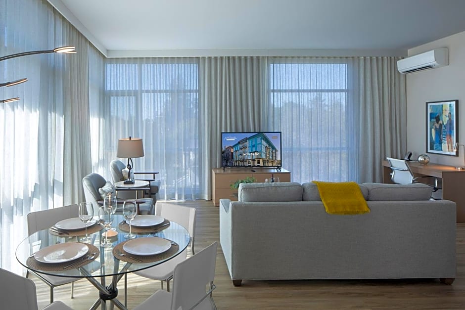 Art House Hotel