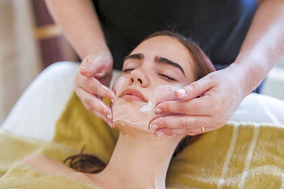 Impressive Playa Granada Golf