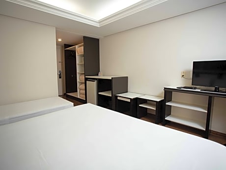 FAMILY CLASSIC CAPACITY 4