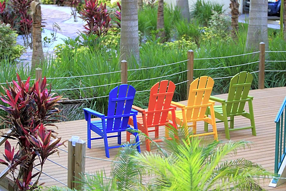 Sunset Vistas 2-Bedroom Beachfront Suites