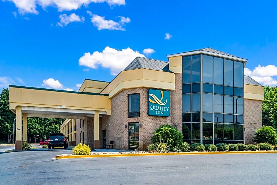 Quality Inn