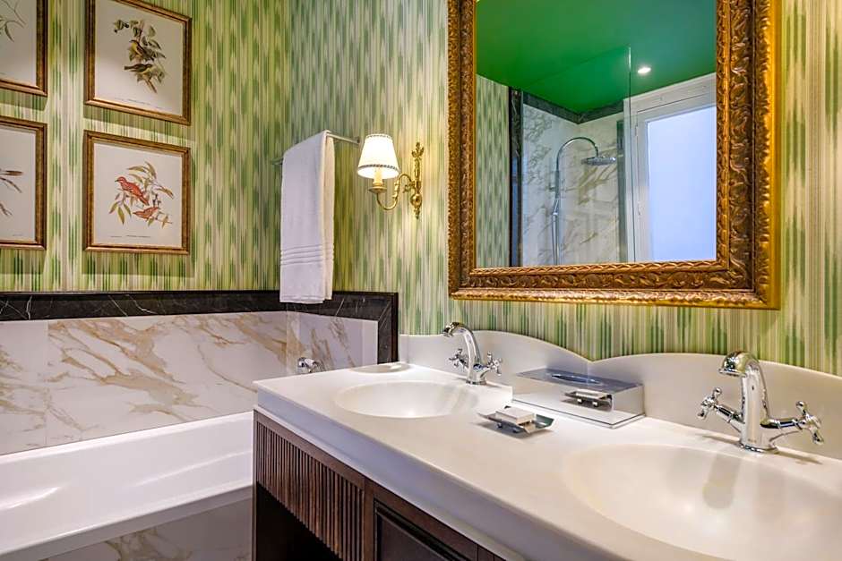 AC Hotel Palacio del Retiro Autograph Collection