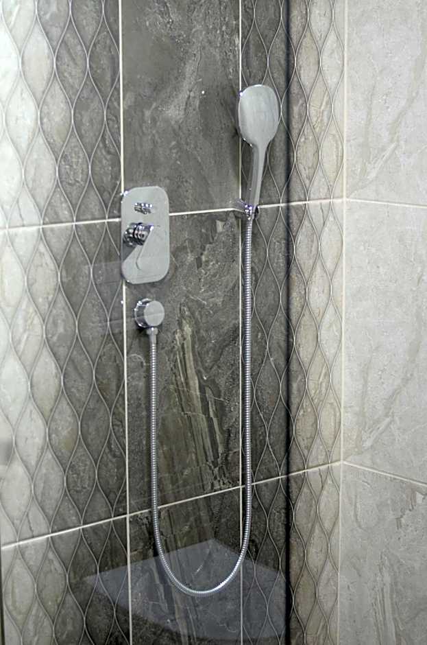 HOTEL IMPERIAL STRUGA