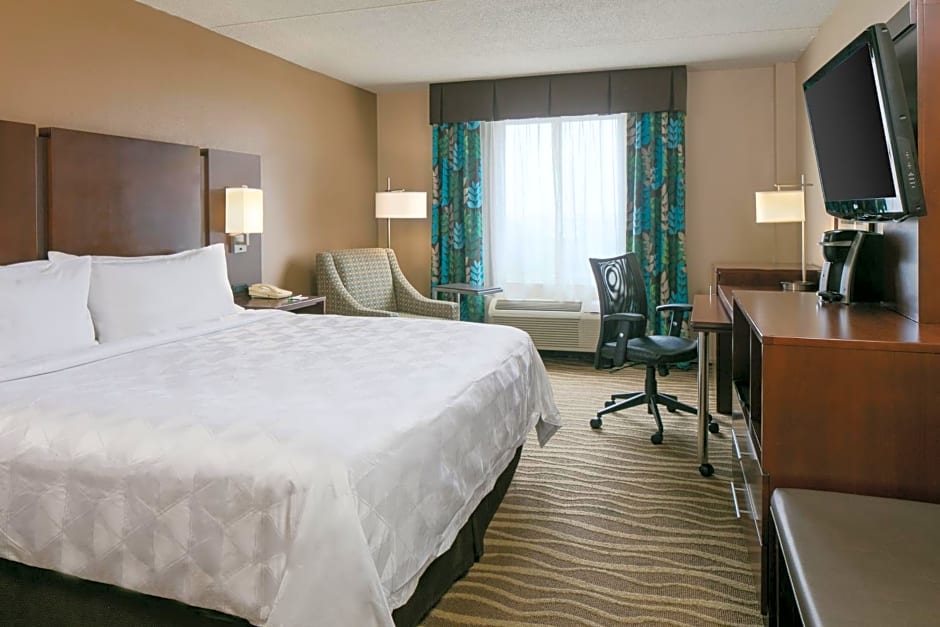 Holiday Inn Hotel & Suites Overland Park-West By IHG