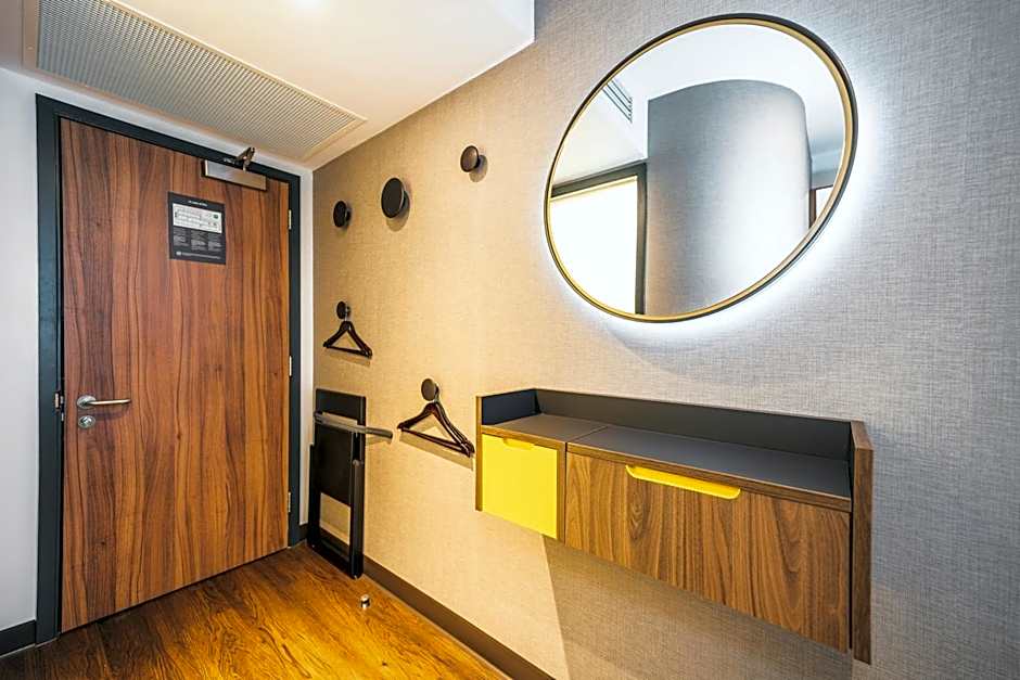 Point A Kensington Olympia