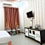 Urbanview Hotel Rifal Home Tegal