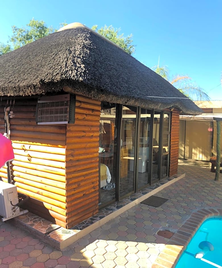 Oppi Draai Guesthouse