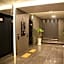 AM Hotel