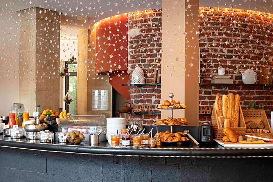 Le 123 Elysees - Astotel