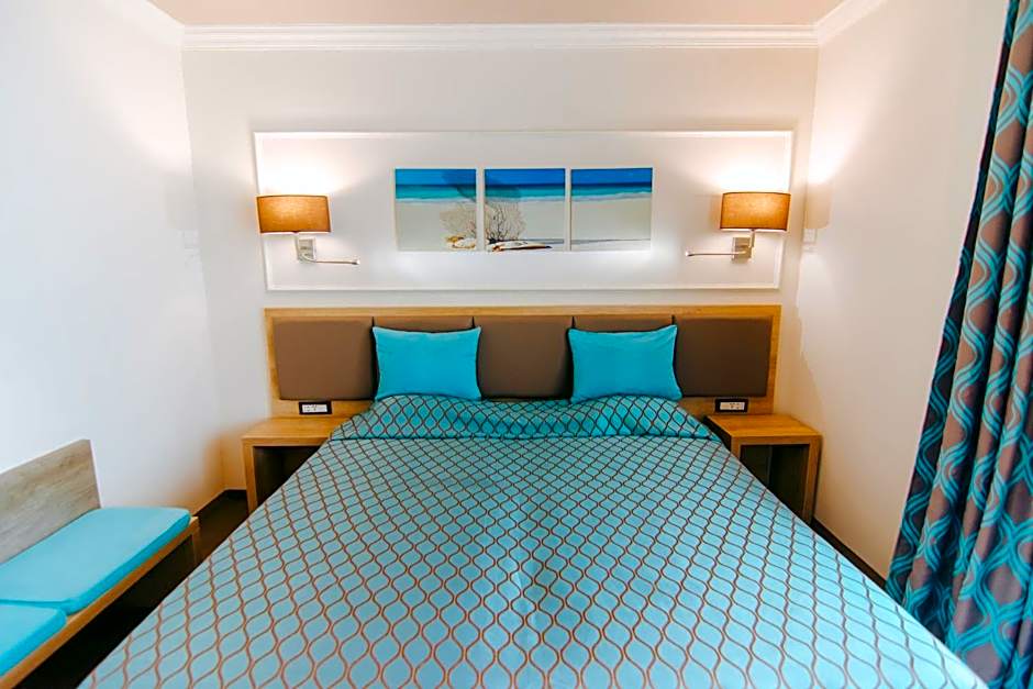 Tiara Beach - All Inclusive