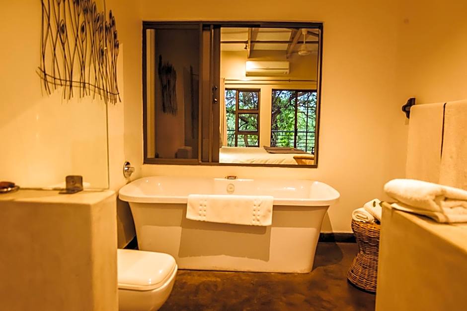 Bushveld Terrace Safari Hotel, Lodge & Spa
