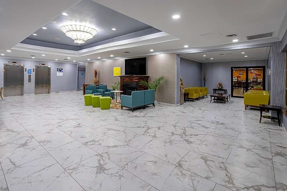 Days Inn by Wyndham North Bergen