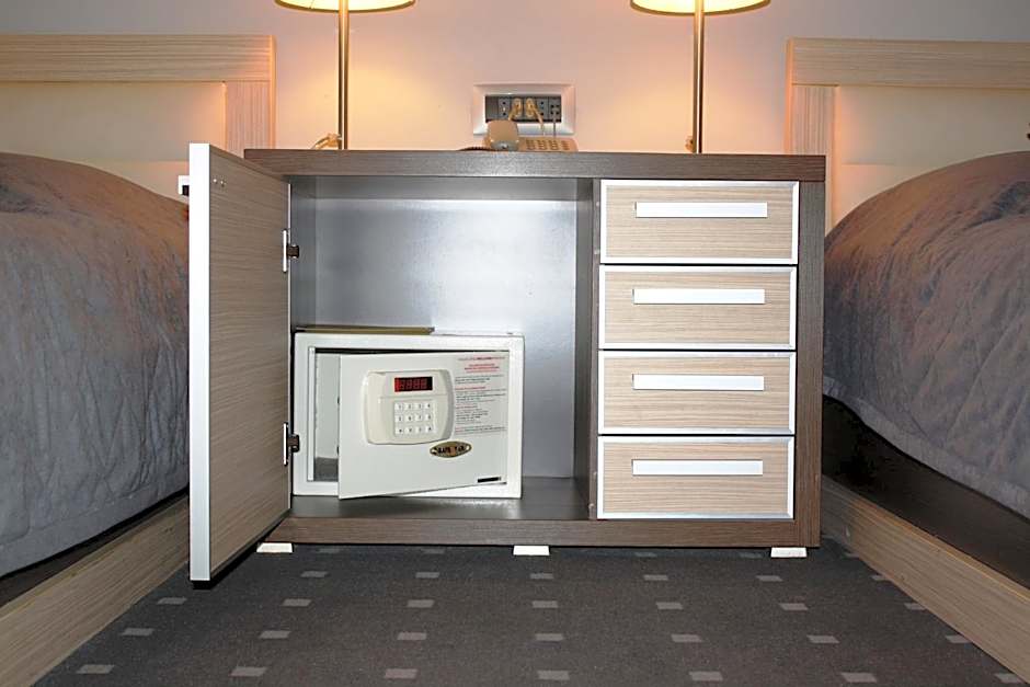 Garni Hotel Leopold I