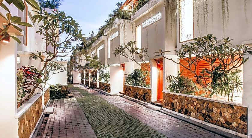 Villa Kayu Raja