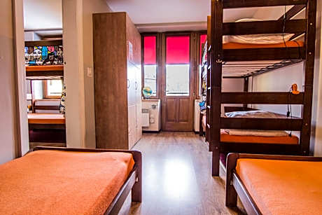 Bed in Interconnected 4-Bed Dormitory Room