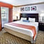 Howard Johnson by Wyndham Lenox