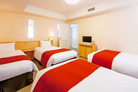 Family Room - Emion Tower