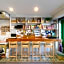 Ratana Boutique Hostel by ZUZU