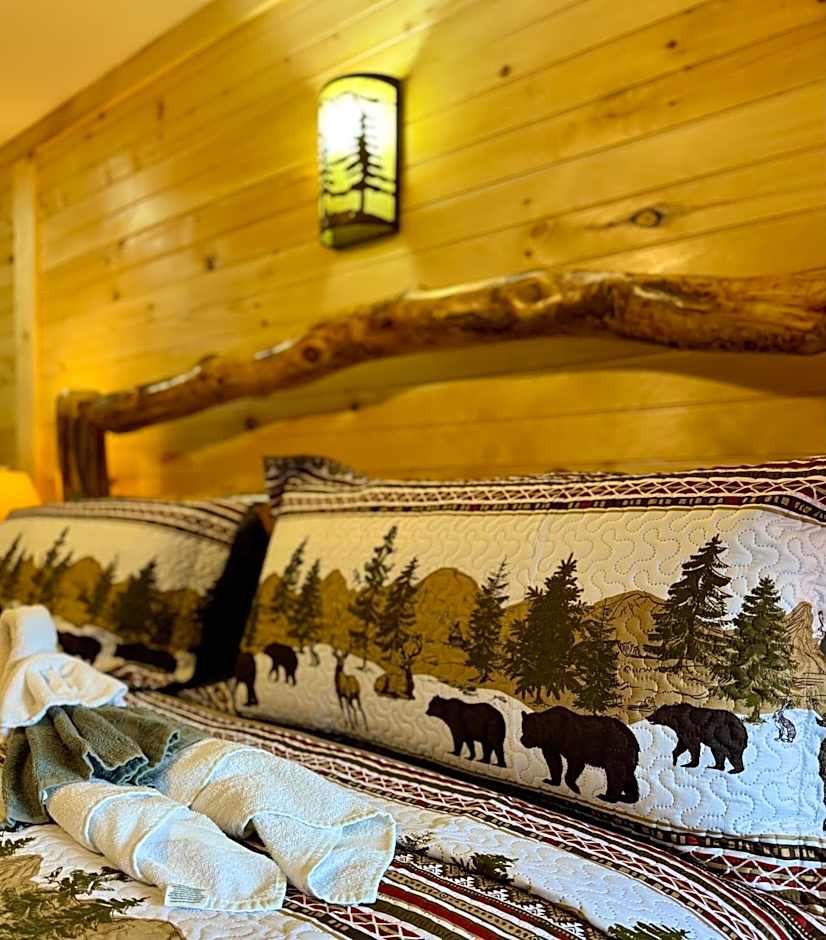 The Lake George Inn