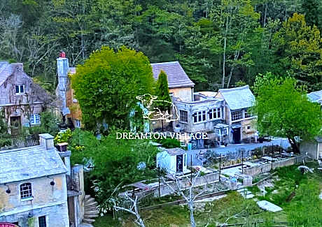 Dreamton Village