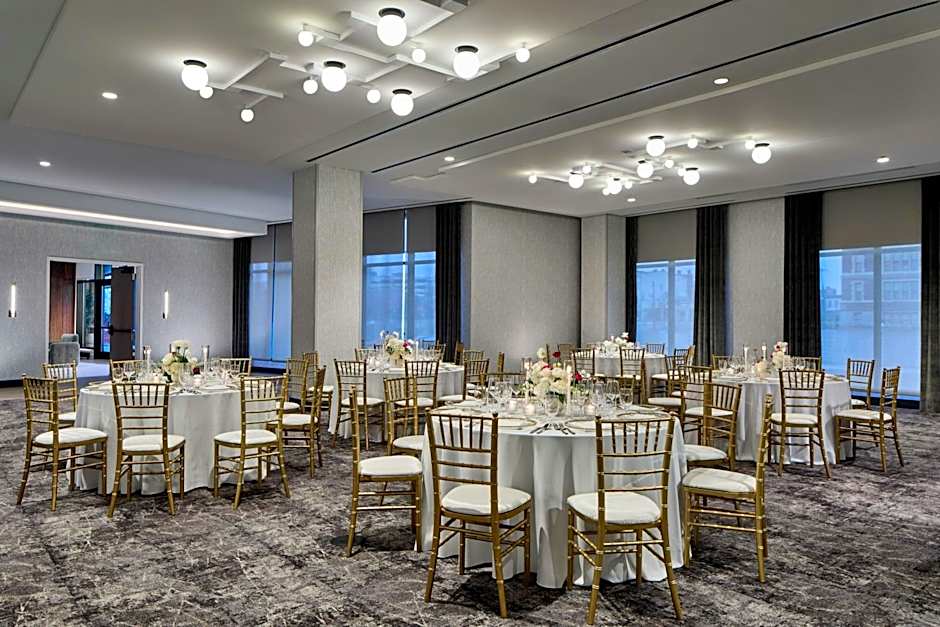 Hotel Celare, Cincinnati Midtown, a Tribute Portfolio Hotel