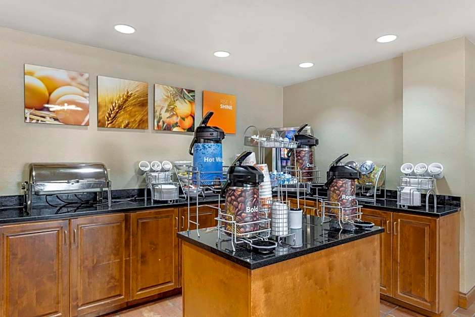 Comfort Suites Knoxville East