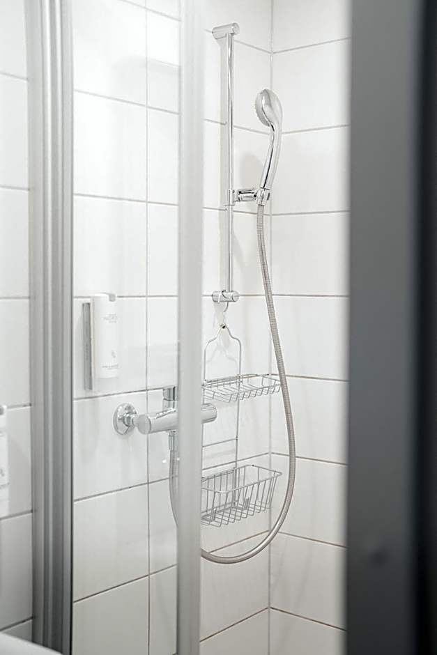 No8 Boutique Hotel - self check in