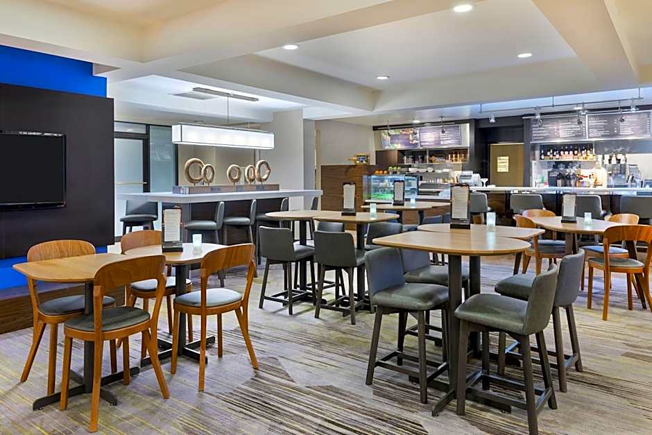 Courtyard by Marriott Mobile
