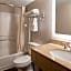 Best Western Plus La Plata Inn