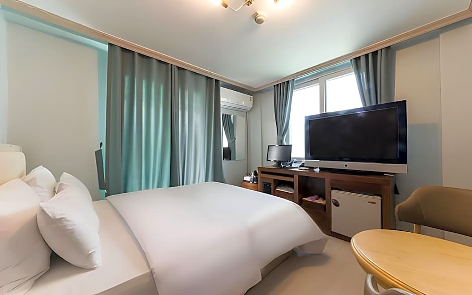Goodstay Grand Motel Chuncheon