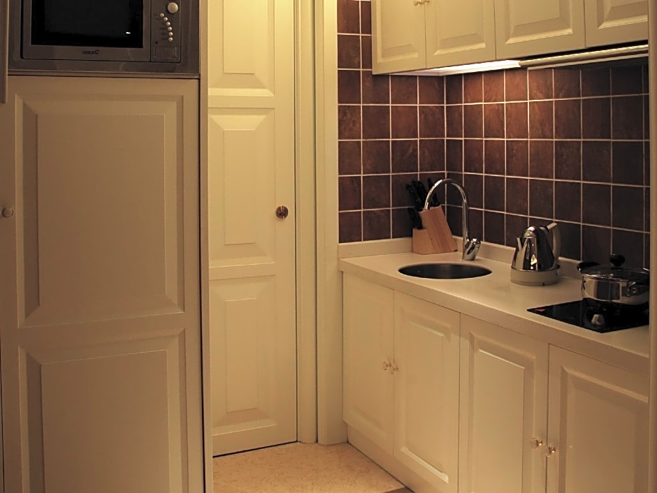 Wealthy Hotel Suzhou