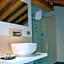 Parizzi Suites & Restaurant
