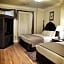 Marqueen Hotel