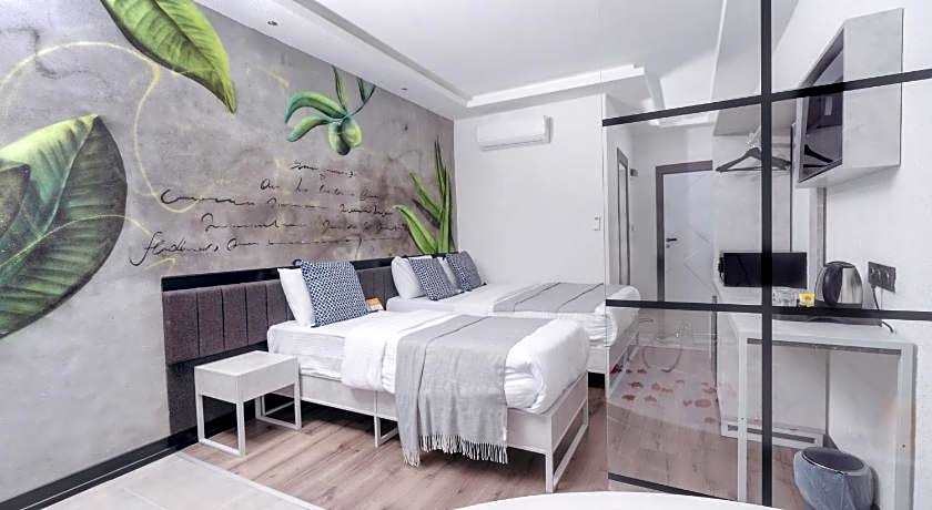 Melanj Airport Hotel