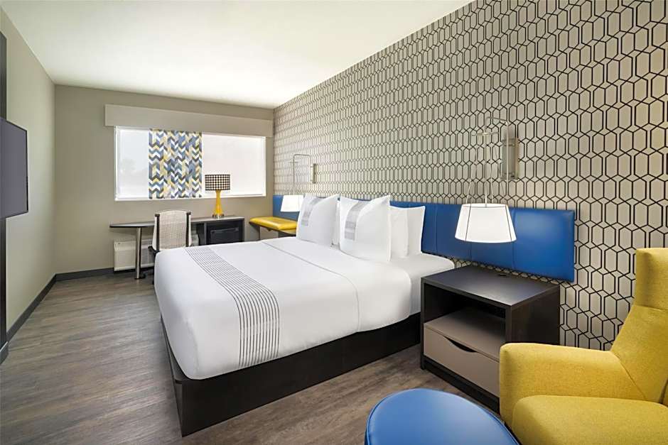 Glo Best Western Tulsa-Catoosa East Route 66