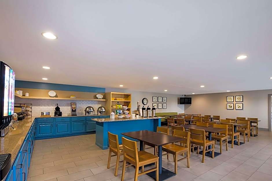 Country Inn & Suites by Radisson, Marion, IL