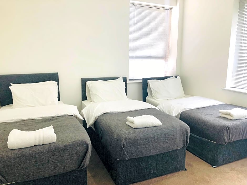 Showcase Apartments - Highcross House Apart Hotel