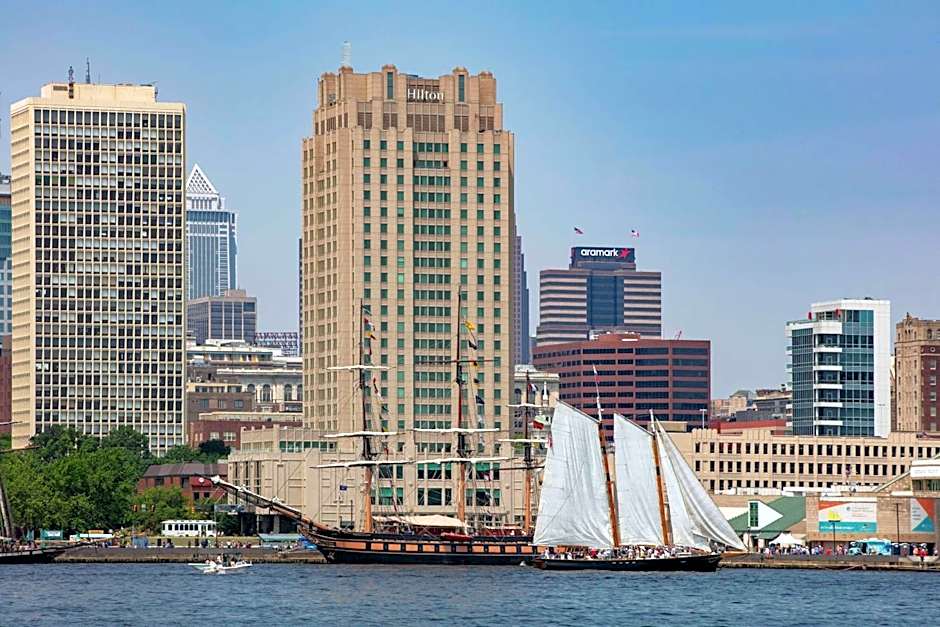 Hilton Philadelphia at Penns Landing