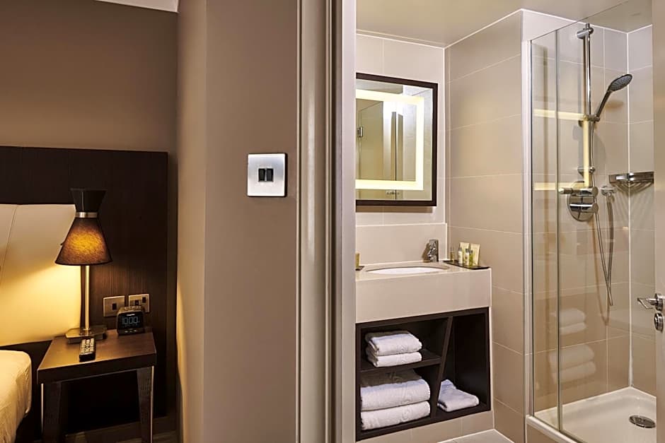 DoubleTree By Hilton London-Ealing Hotel