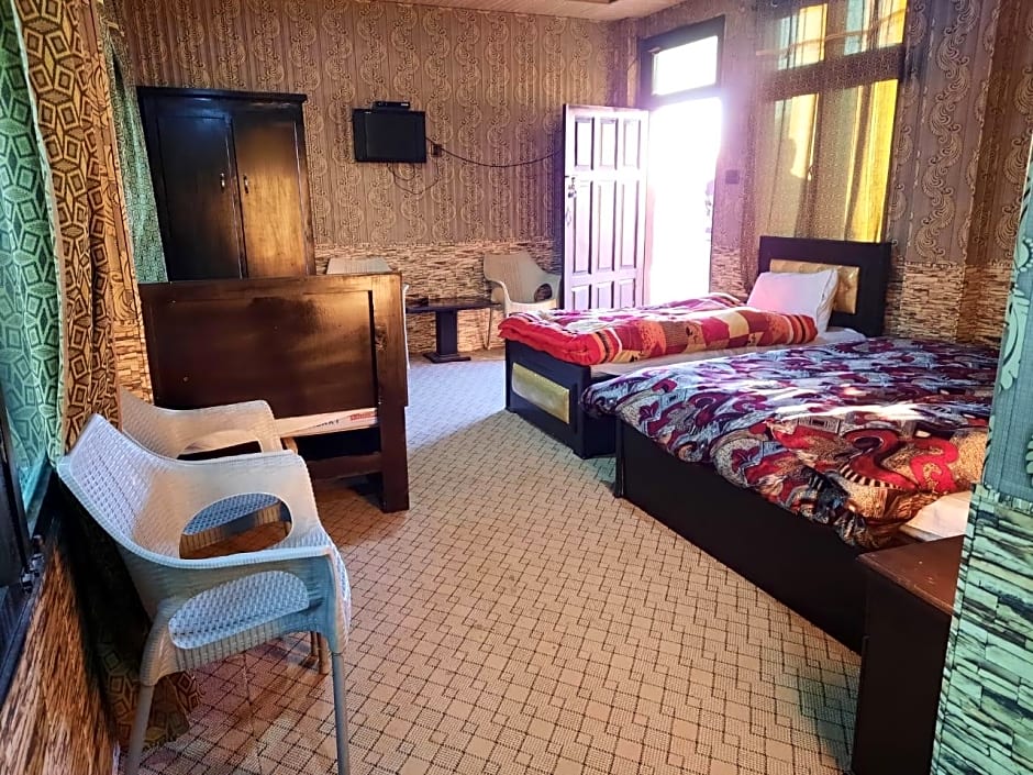 Malak Tower Hotel & Resturent