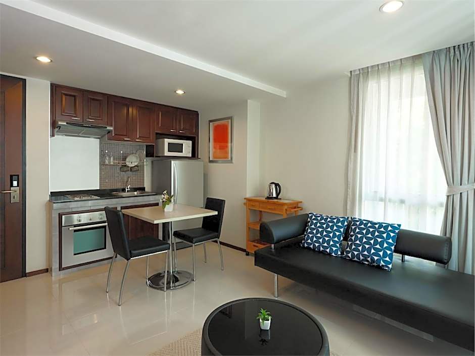 Silom Lofts