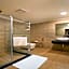 Clarks Inn Suites, Katra