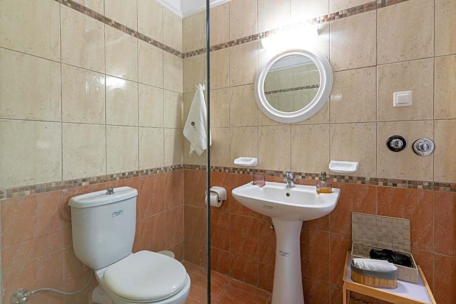 Denise Studios and Apartments