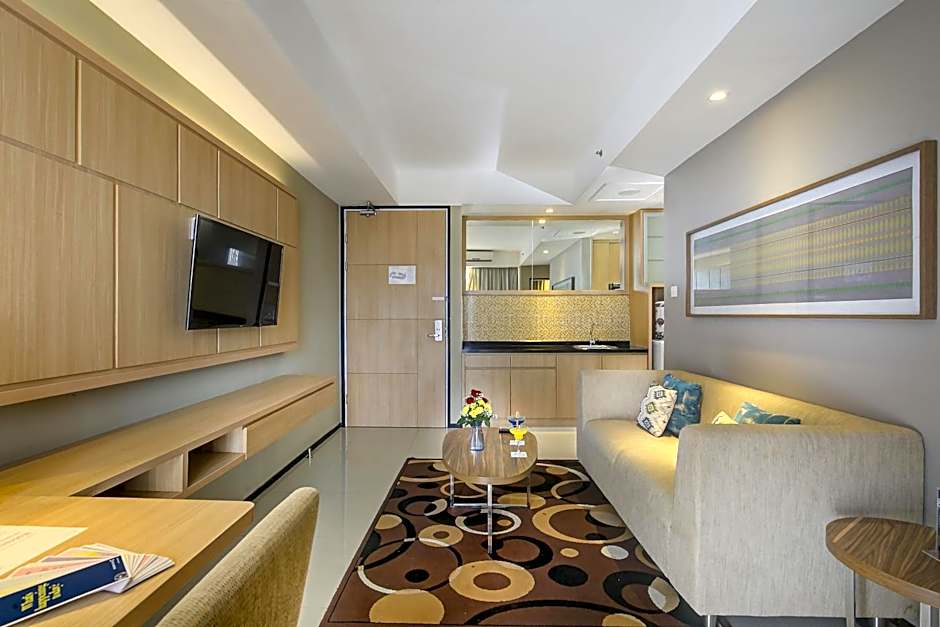 Golden Tulip Balikpapan Hotel & Suites