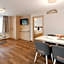 Aparthotel Saladina