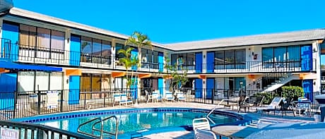 Avalon Resort of Deerfield Beach