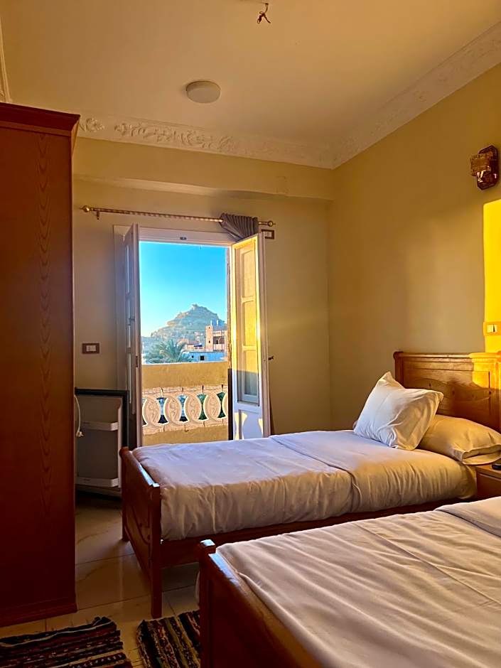 RAAK HOTEL فندق راك