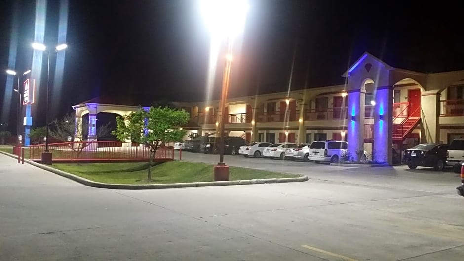 Americas Best Value Inn & Suites Houston NE