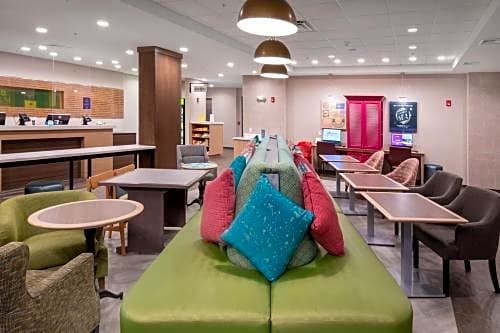 Home2 Suites By Hilton Raynham Taunton